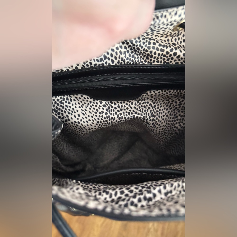 Chic Black Backpack with Gold Accents Buttery Smooth🖤 - Picture 4 of 6